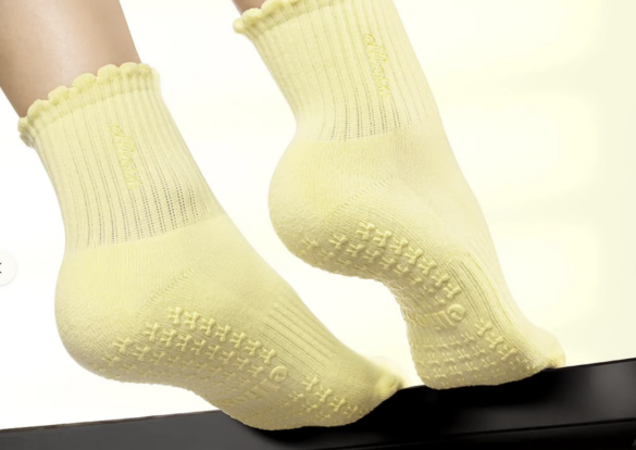 Calzini corti gialli