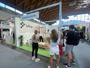 Stand Lullup