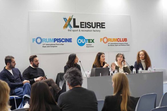 Il tavolo dei relatori a ForumClub